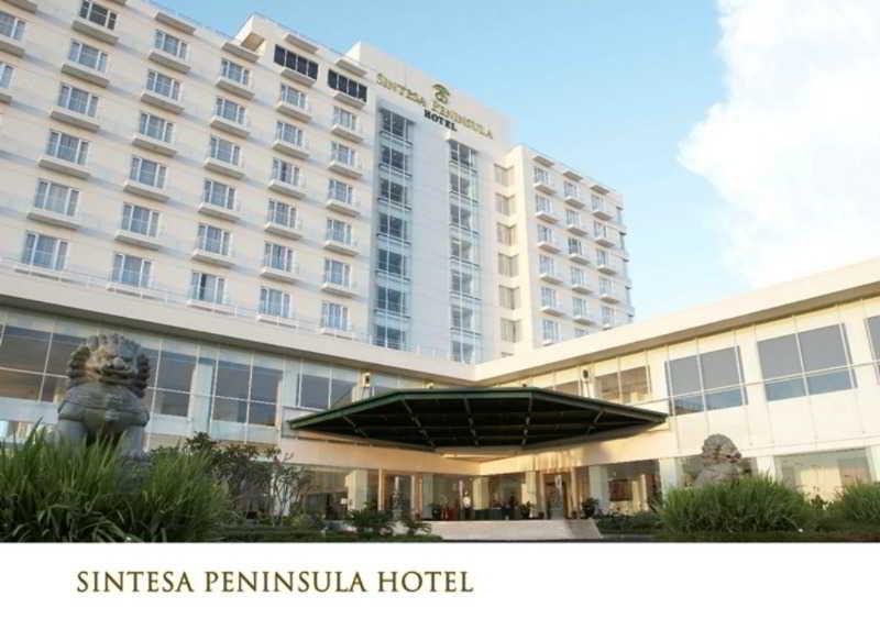 Sintesa Peninsula Hotel Manado Kültér fotó