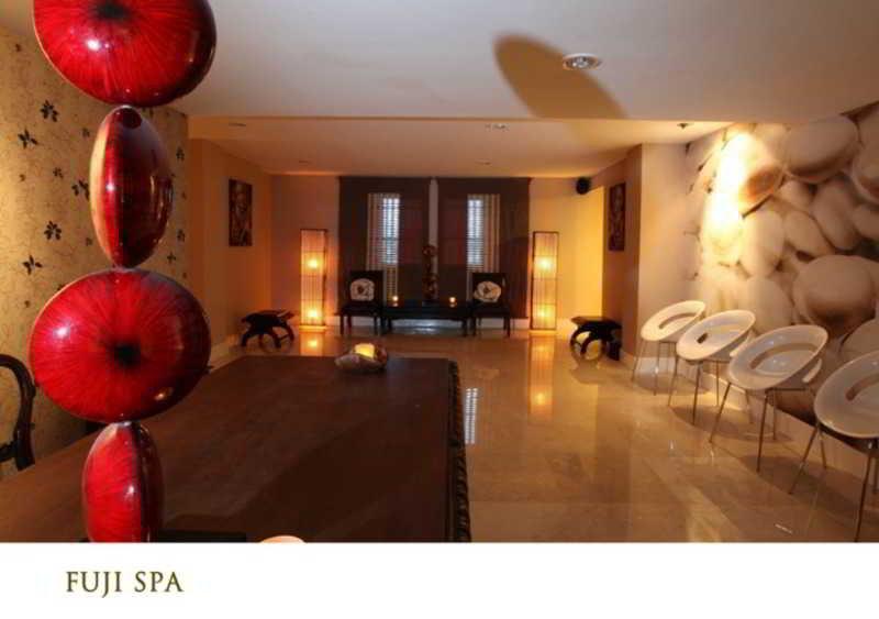 Sintesa Peninsula Hotel Manado Kültér fotó