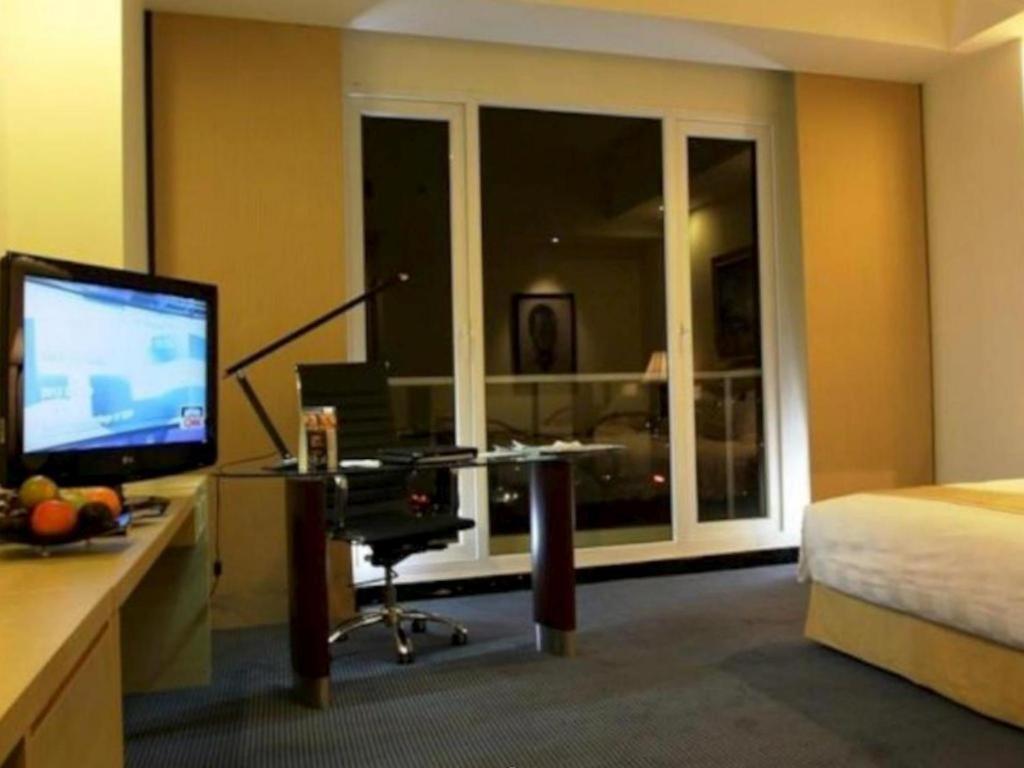 Sintesa Peninsula Hotel Manado Kültér fotó